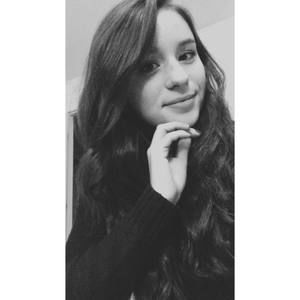 Meet your Posher, Emilee